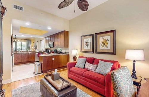 Royal Harbor Condo | Serene Luxury Awaits at Naples Bay Resort – Your Tropical Retreat!