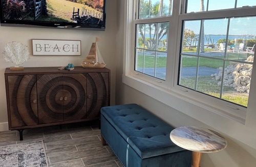 Englewood Cottage | Stunning Lemon Bay Water & Sunset Facing Home! Water view from every window!