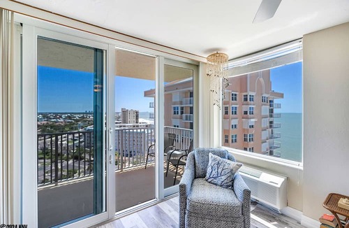 South Island Condo | PENTHOUSE 3C at Estero Beach And Tennis Club! Gulf View!