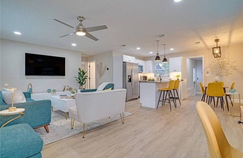 Gulfport House | Sunshine State of Mind