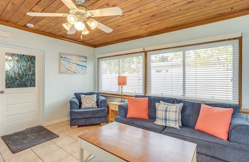 Gulfport Cottage | Lovely St Pete Beach Cottage, Walk to Beach & Town