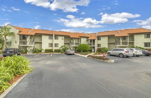 Tierra Verde Condo | Stunning Five Star Remodel On Bay near Beach - DIscount for long-term!