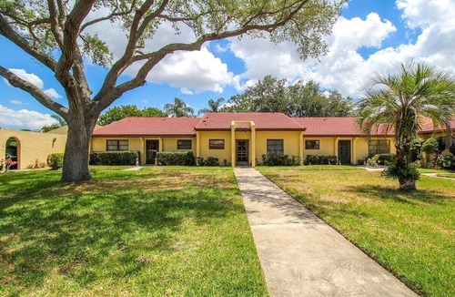 Bradenton Condo | Charming 1BR in Meadowcroft near Anna Maria Island - Villa In The Clouds