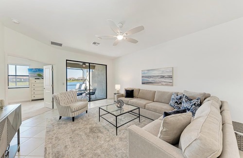 Lakewood Ranch Villa | Luxury Family Friendly Villa in LWN Lorraine Lakes! 3 Beds 2 Baths!