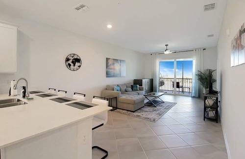 Venice Condo | Wellen Park golf course views - Golf membership included - Golf and Beach Getaway