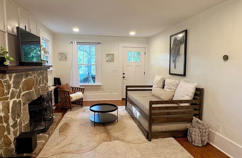 Greenville House | Charming pet-friendly Greenville house with mountain setting and fenced yard