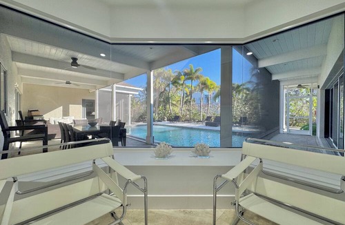 Park Shore House | VRBO vacation home 2392386680
