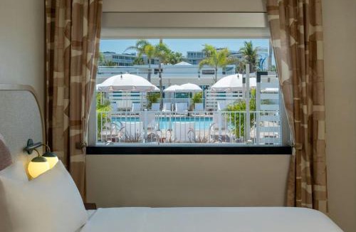 St. Pete Beach Hotel | The Luce, St. Pete Beach, a Tribute Portfolio Hotel