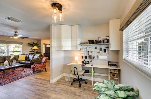 North Fort Myers House | Waterfront Home w/Boat Dock & Bar in N Fort Myers