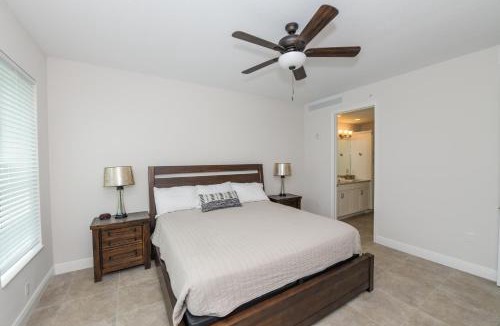 Whitney Beach Apartment | Aruba At The Harbor