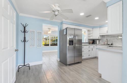 Charlotte Park House | Relaxing 4 bedroom home with Pool