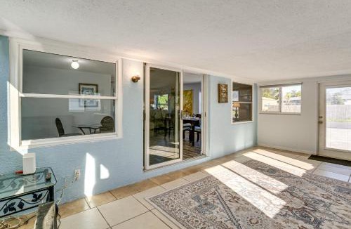 Englewood South House | Family-Friendly Englewood Rental w/Canal Views!