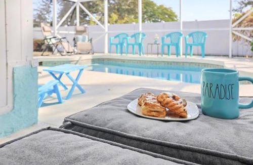 South Venice Villa | Heated Pool Villa Near Venice Beach Sleeps 6