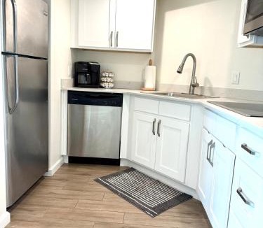 Fort Myers River District Apartment | City of Palms Retreat - Downtown - Pool - City - View