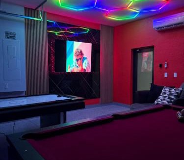 Burnt Store House | Relax & Play in Cape Coral Pool BBQ Family Fun