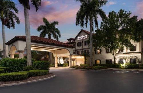 Naples Hotel | Hawthorn Extended Stay by Wyndham Naples