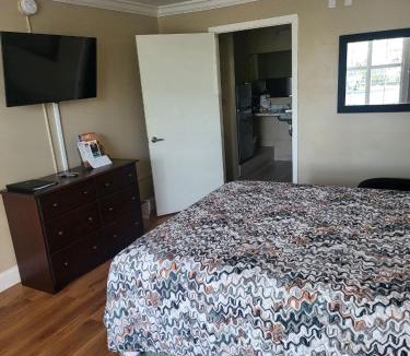 Moorings Hotel | Gulfcoast Inn Naples