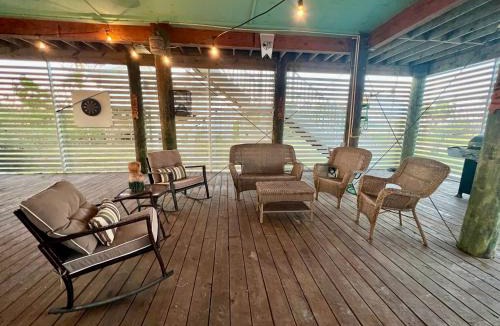 Placida House | Family Tides on LGI - Golf Cart Included