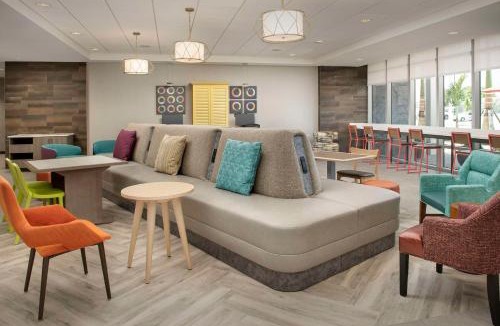 Biggar Hotel | Home2 Suites by Hilton Fort Myers Airport