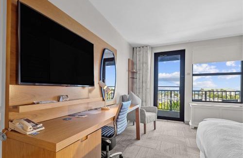 Punta Gorda Hotel | Four Points by Sheraton Punta Gorda Harborside