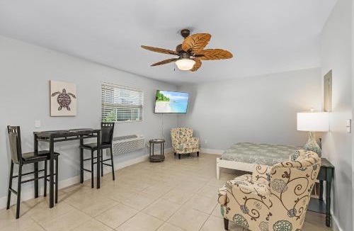 Matlacha Isles-Matlacha Shores Hotel | Matlacha on Shoreview