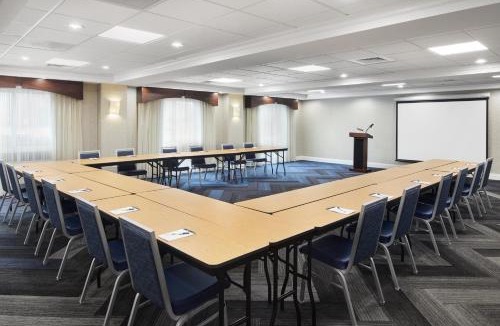 Drayton Hotel | Holiday Inn Express & Suites - Spartanburg-North by IHG