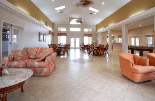 Crown Pointe House | Crown Pointe- Harrogate Ct.