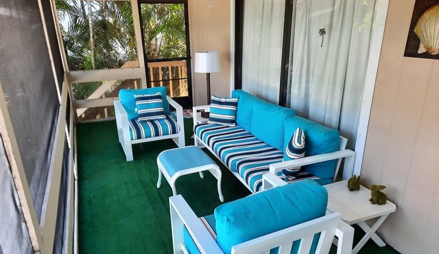 SANIBEL SUN CASTLE - Splendid home, great location, heated pool, bike to beach