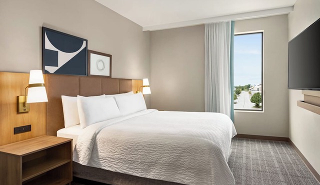 Staybridge Suites Sarasota - Bradenton Airport by IHG