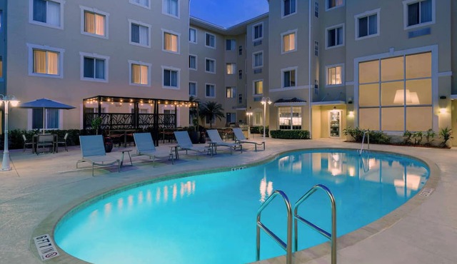Homewood Suites by Hilton Bonita Springs Naples North
