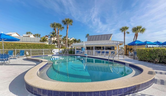 Hilton Vacation Club Charter Club Naples Bay
