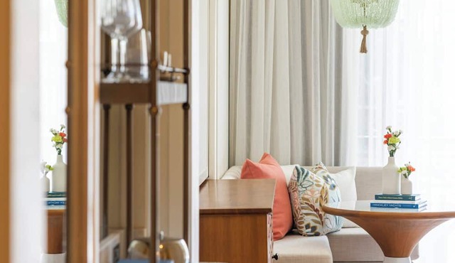 Naples Beach Club, A Four Seasons Resort