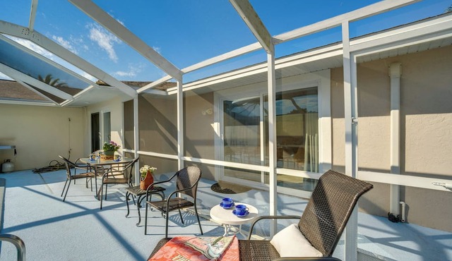 4 Mi to Port Charlotte Beach Park: Gem w/Pool