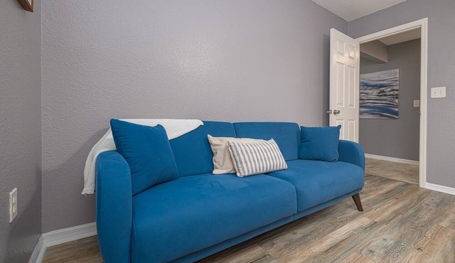3/2 Heated Pool & Putting Green - Port Charlotte - Come Relax & Enjoy!