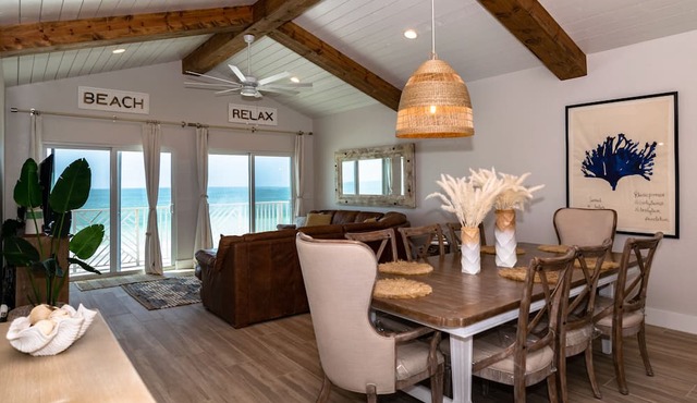 Beach House 10 · Shared Spa · Gulf Front