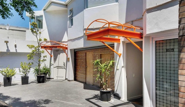 Beautiful Holiday Apartment with Beach View Modoco in Cape Town