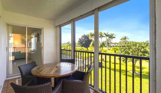 Capri 2BR Lely Resort | Golf Views | Community Pool