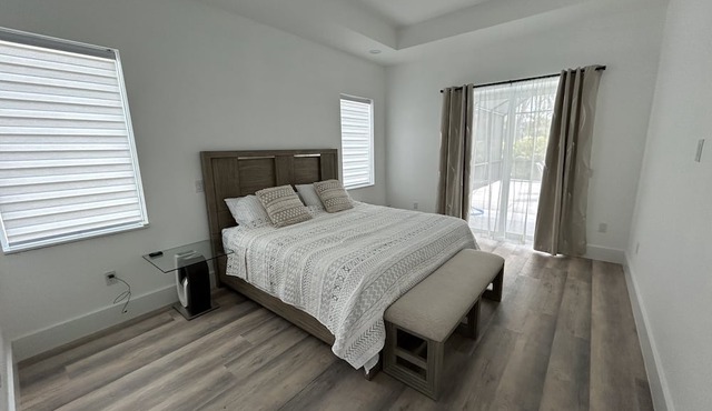 Gorgeous Villa with heated pool in Port Charlotte, Fl