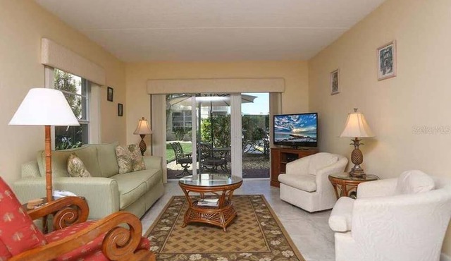Charming 2BR ground floor condo in Beach Harbor Club on Longboat Key - Sea Ya