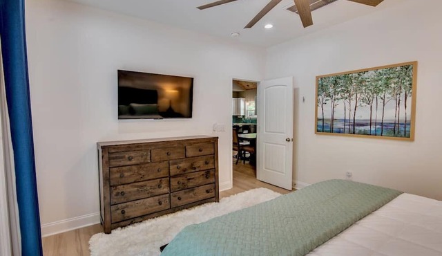 Luxury Lakefront Retreat with Dock & Hot Tub in Fair Play