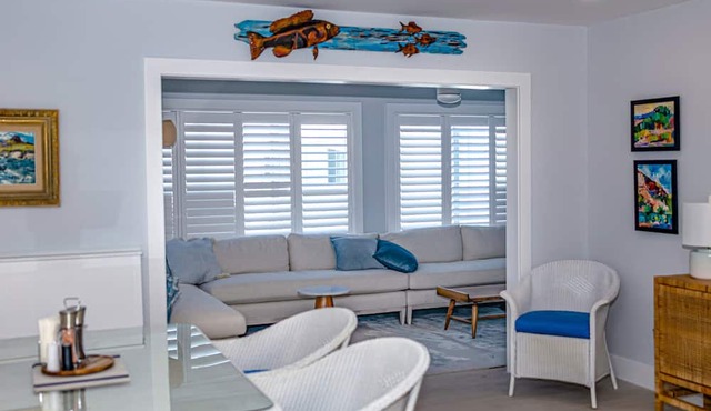 ArtSea, Beachfront Gulf of America Sunsets, Remodeled, Old Florida Charm