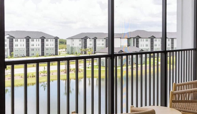 Landing | Modern 1BD, Clubhouse, Gym