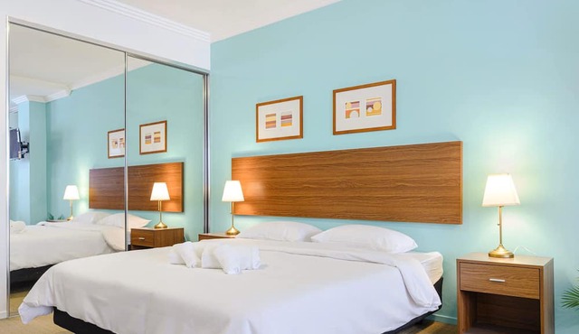MetaWise 2Bed Next to ICC Darling Harbour 65 in Sydney