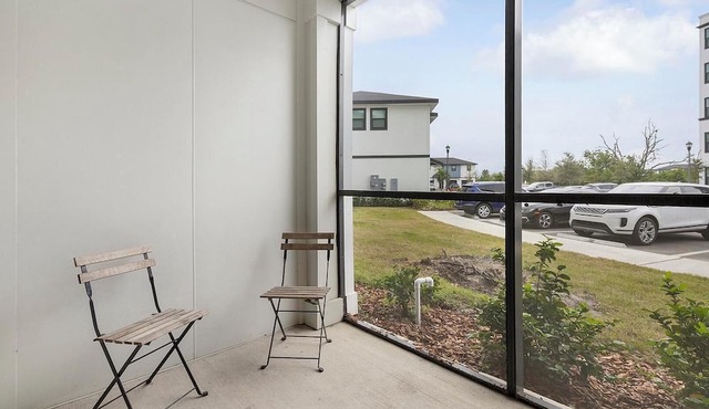 Landing | Spectacular 1BD, Gym, Pool
