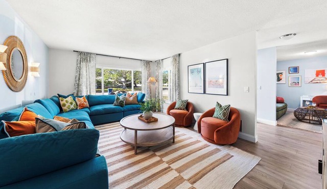 Orange Blossom~6mi to beach~Htd Pool+Hot Tub~Gameroom~Gym~Fire Pit~Playground
