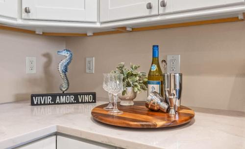 Waterfront Breeze Condo