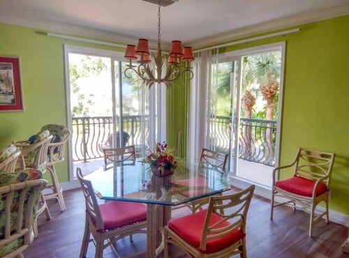 Vanderbilt Beach 3br/3ba condo