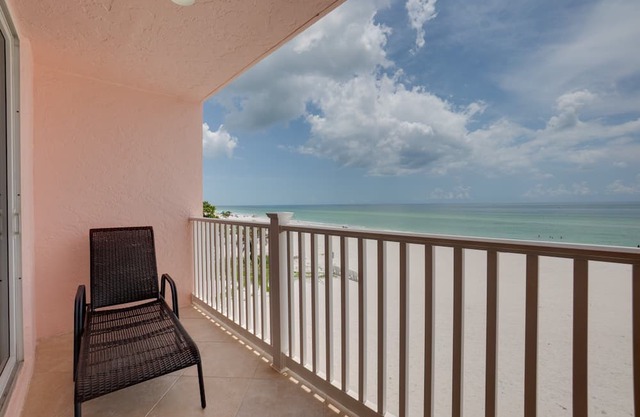 Beachfront - Anna Maria Island Club Unit 22 by SeaBreeze Vacation