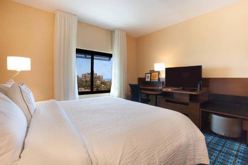 Fairfield Inn 